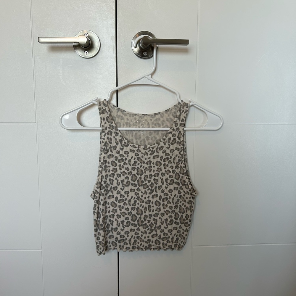 American Eagle Outfitters Gray Cream Fitted Crop Tank Top
